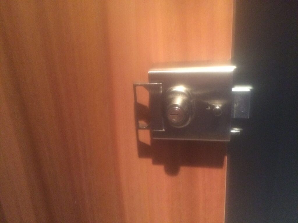 high-security-lock-installation-brighton-3