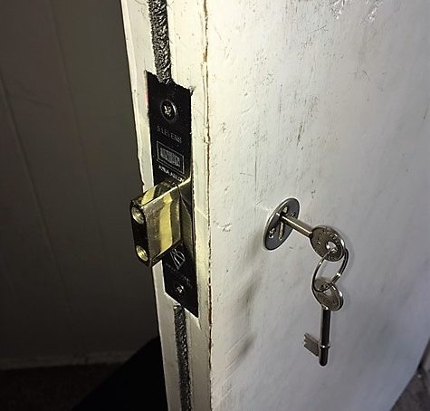 Brighton Locksmith | Deadlock Installation