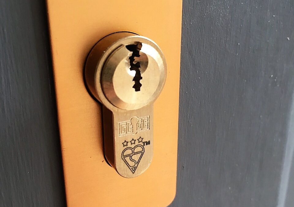 Brighton Locksmith | Property Lock Change Hollingbury