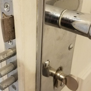 high security strong front door lock