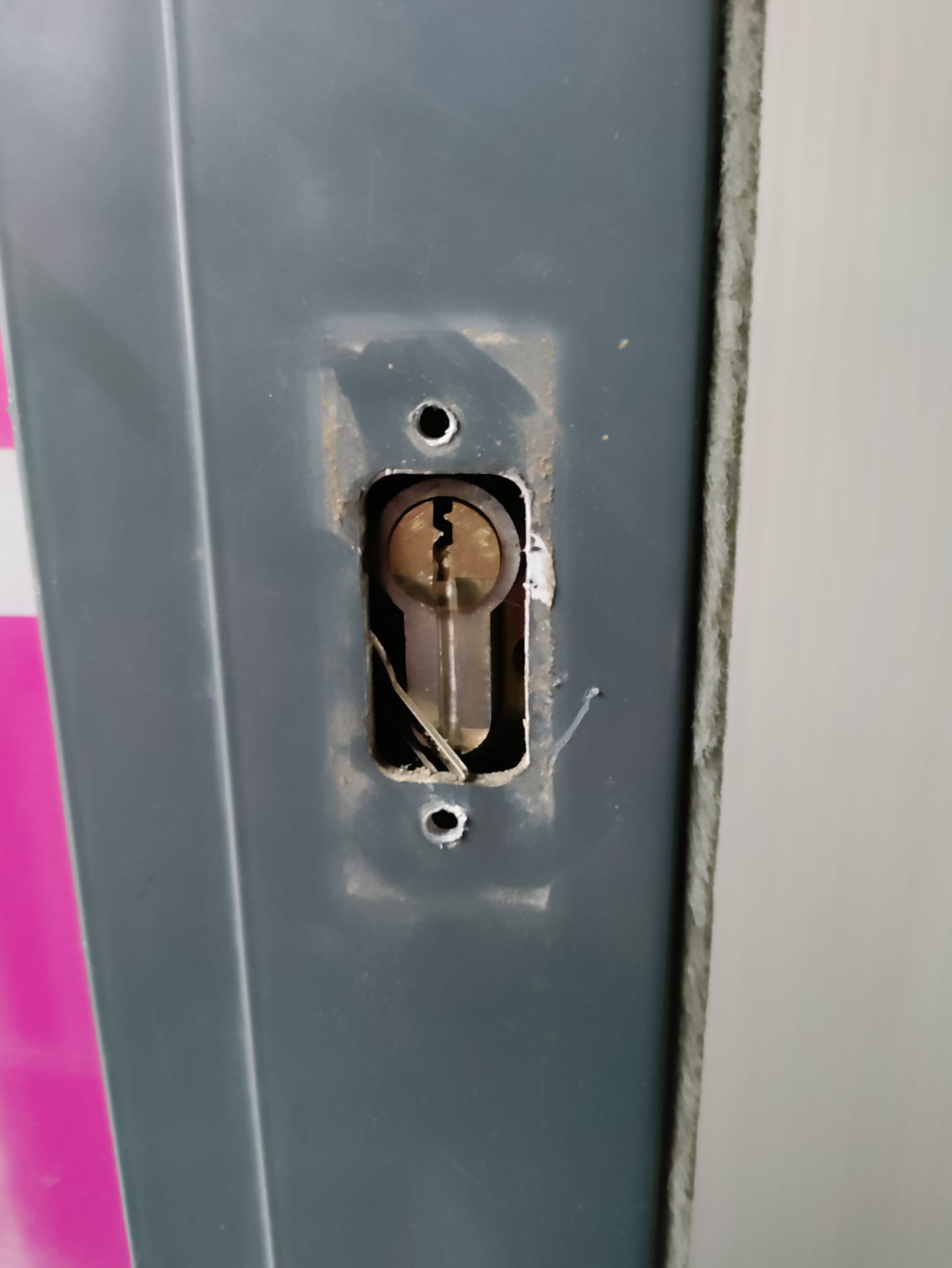 damaged lock