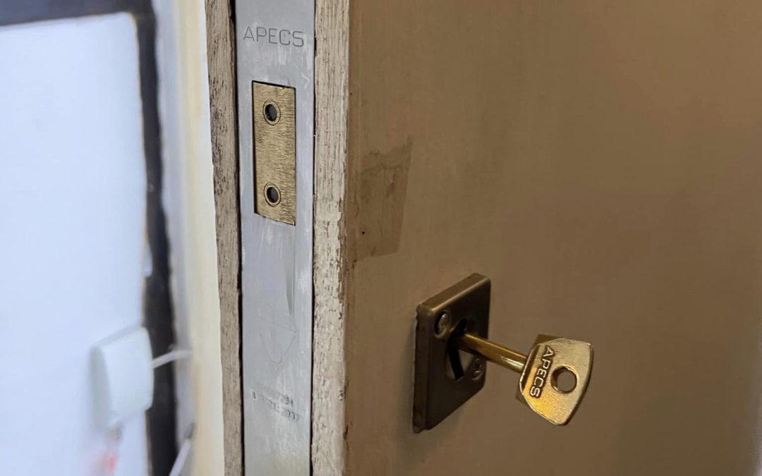Deadlock Replacement and Installation in Brighton
