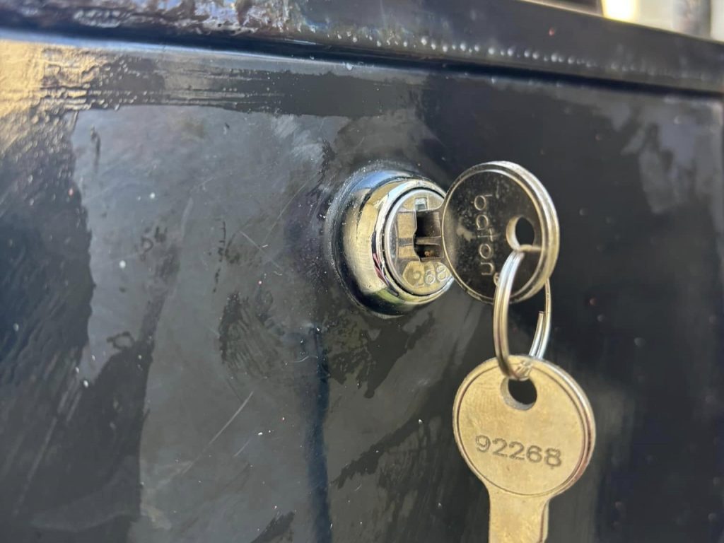 Cam Lock Replacement and Installation for a Letterbox in Brighton
