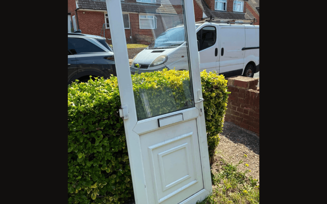 uPVC Door Hinge Repair in Porstlade