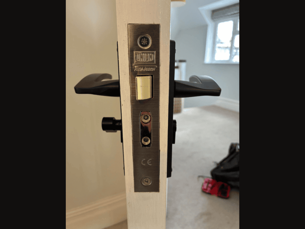 LBP Locksmiths replaced old sash locks with secure Euro thumbturns and sleek black handles in Brighton. Contact us for lock upgrades today.
