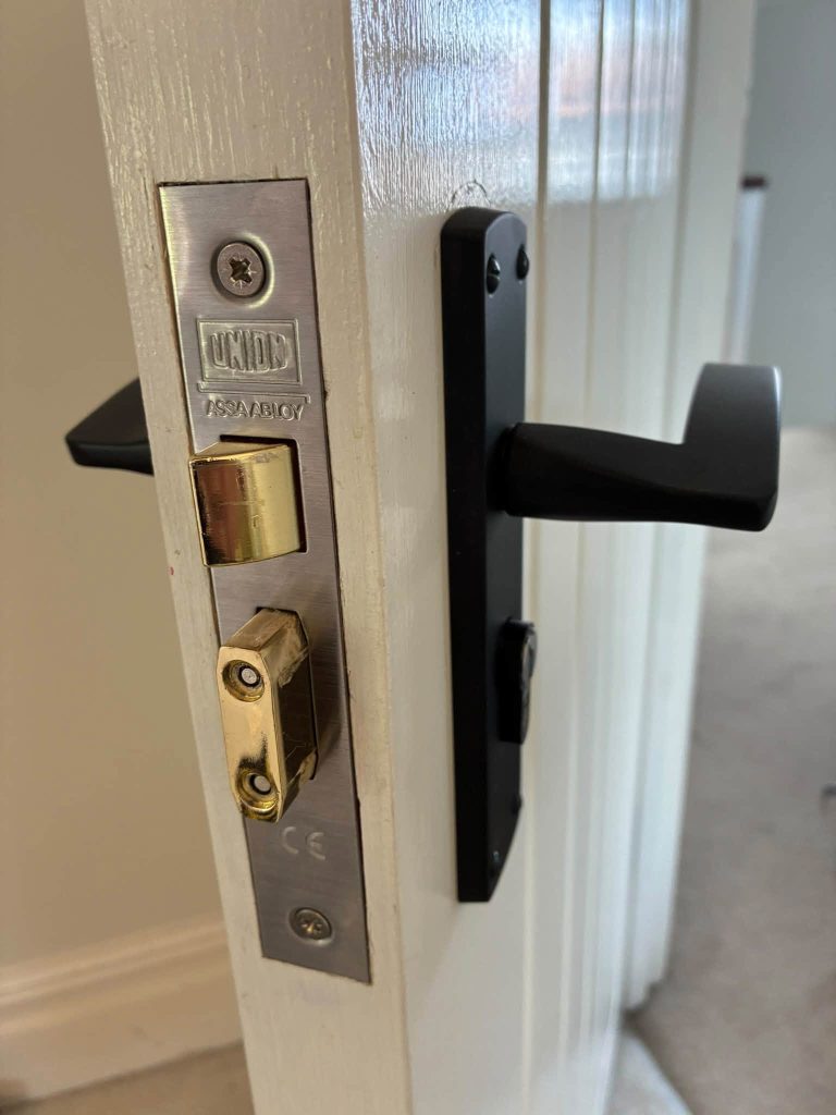 Union Assa Abloy Replacement latch